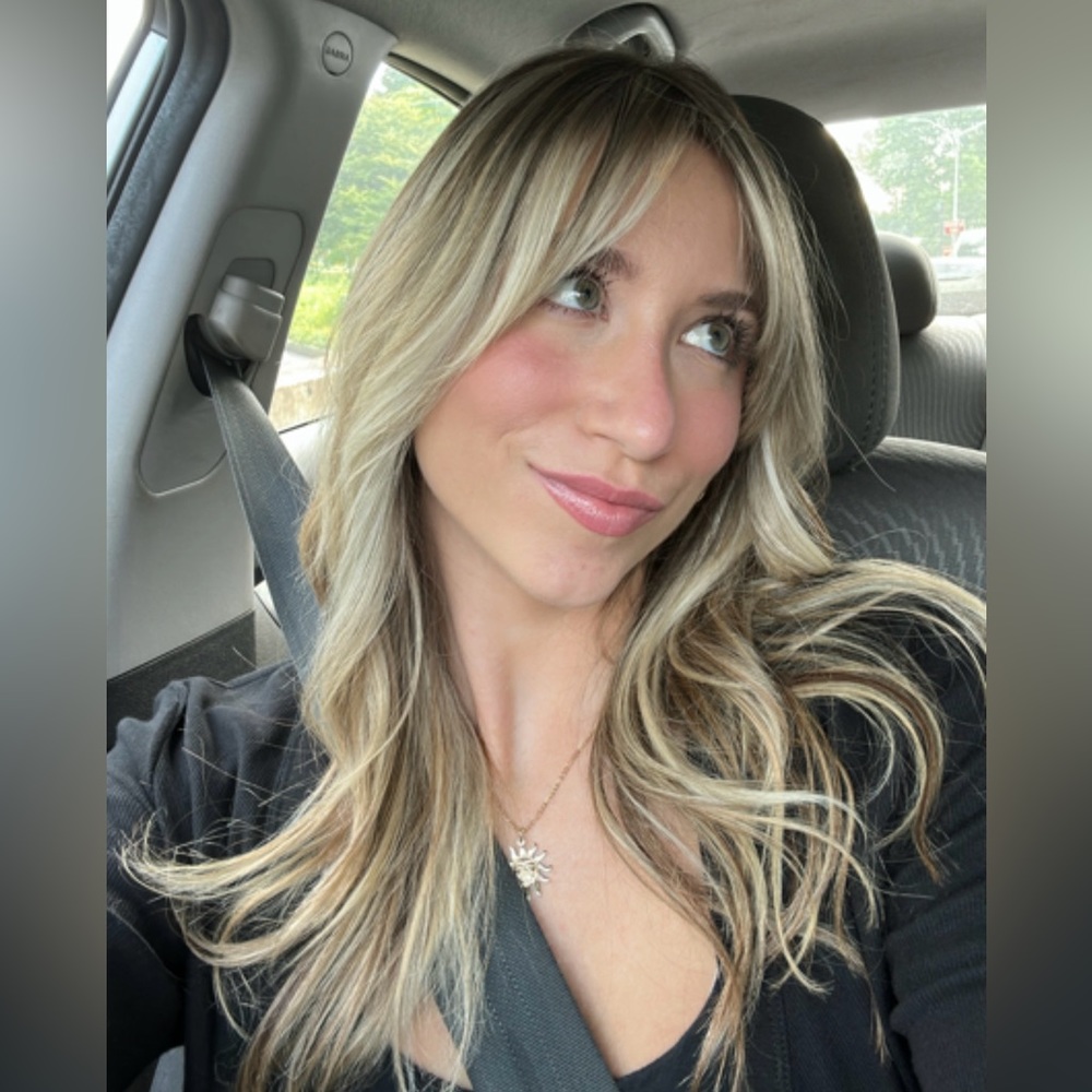 Meet your Posher, Samantha